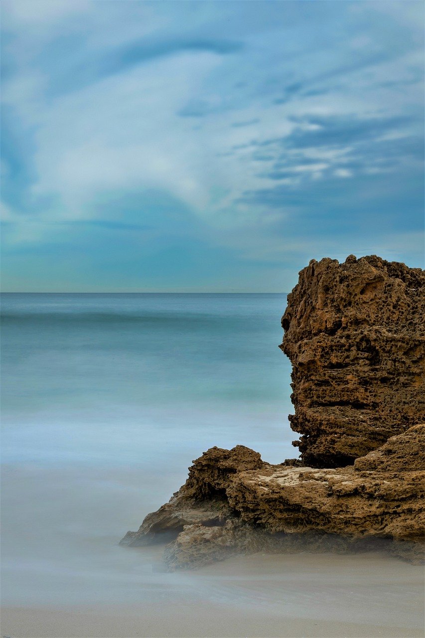 sea, coast, rock-6480983.jpg